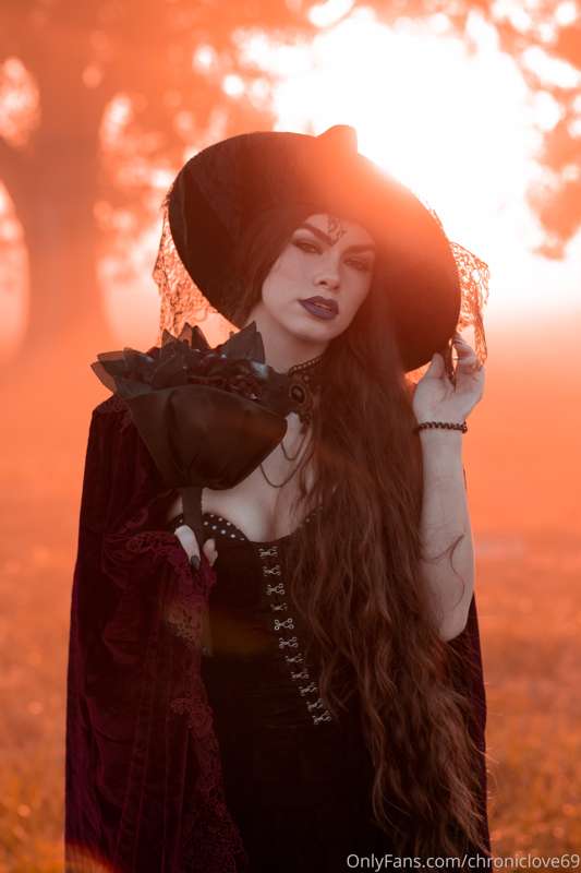 Happy Halloween :) 3