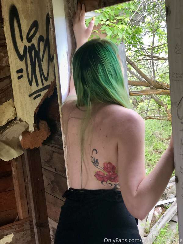 Wanna explore with me??