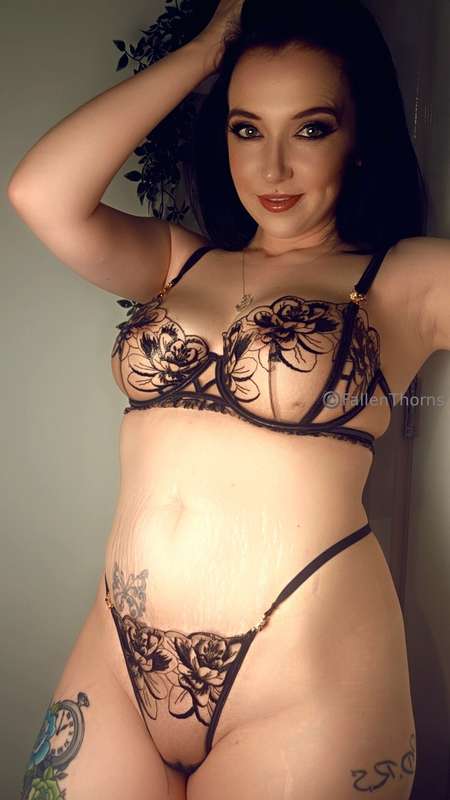 Fallenthorns - Onlyfans - 06 Jun, 2025