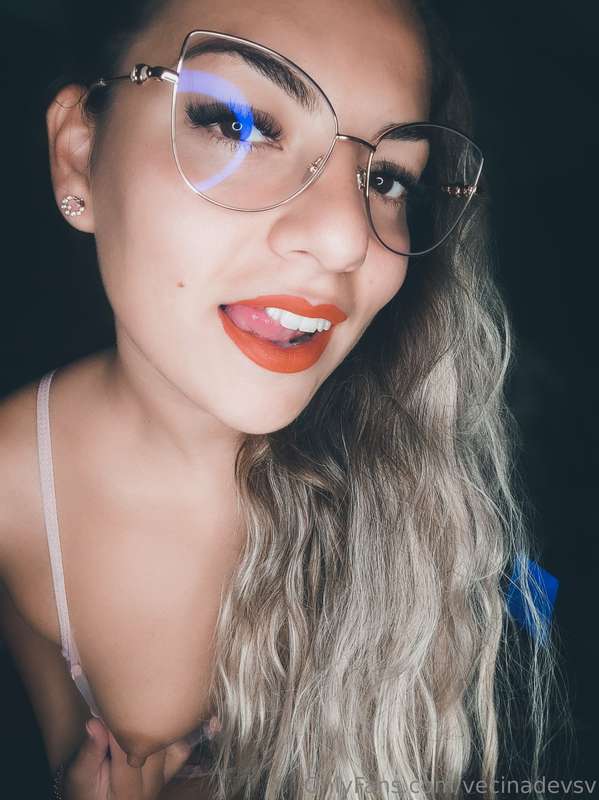 😋🩷