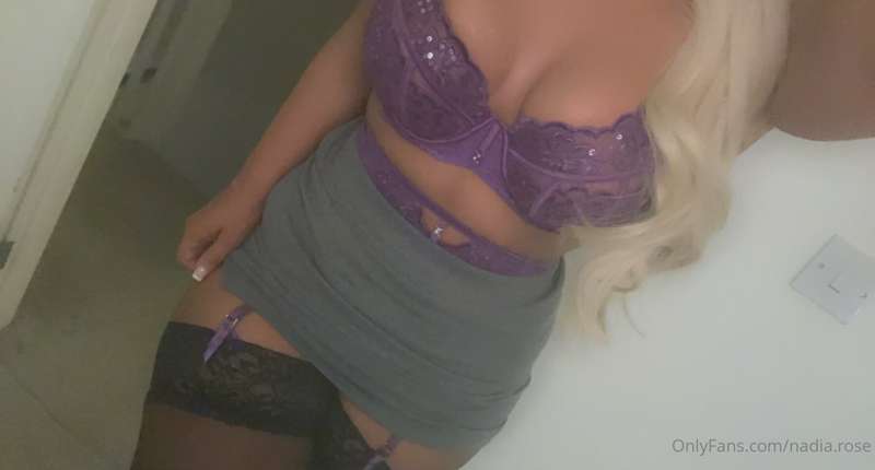 Cum strip me down baby 😈