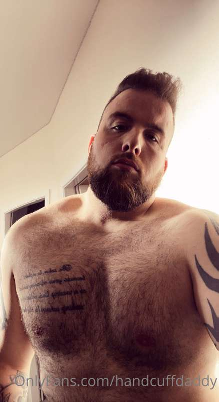 Is hairy sexy? 🧔‍♂️