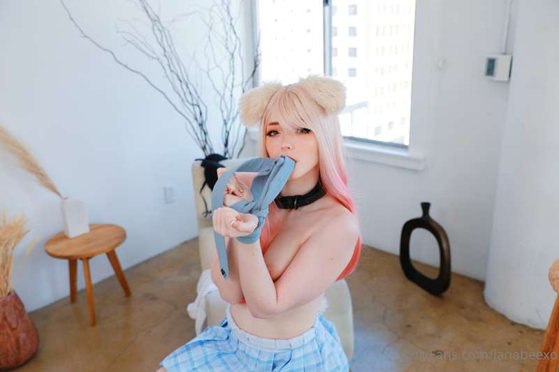 Marin photoset part 2 💕 i honestly love this aesthetic lol 6