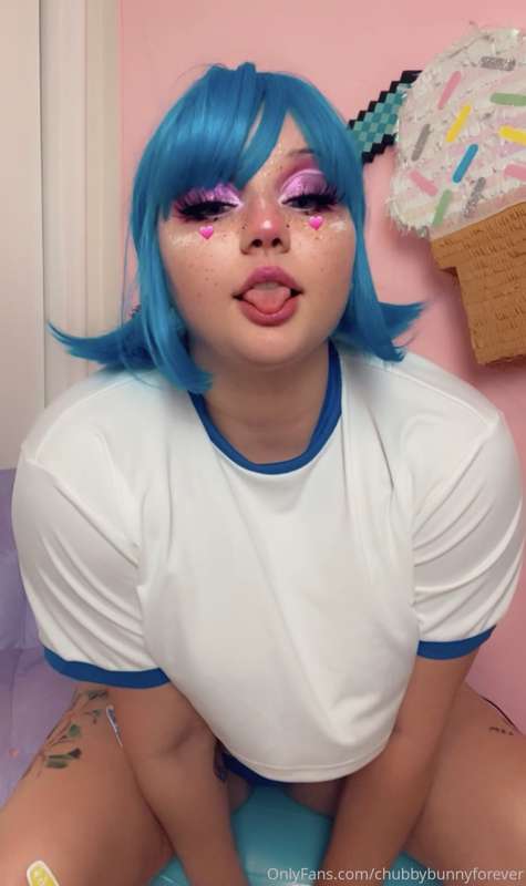 {pt1/?} I was feeling sooo cute and pudgy and just couldn’t .. 7
