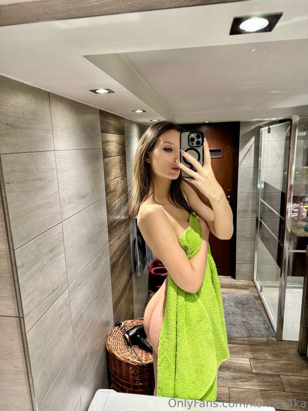 I love taking pictures in the bathroom❤️❤️❤️ 1