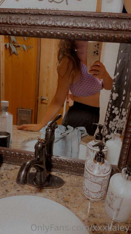Dm me & let’s have some fun babe🔥💕