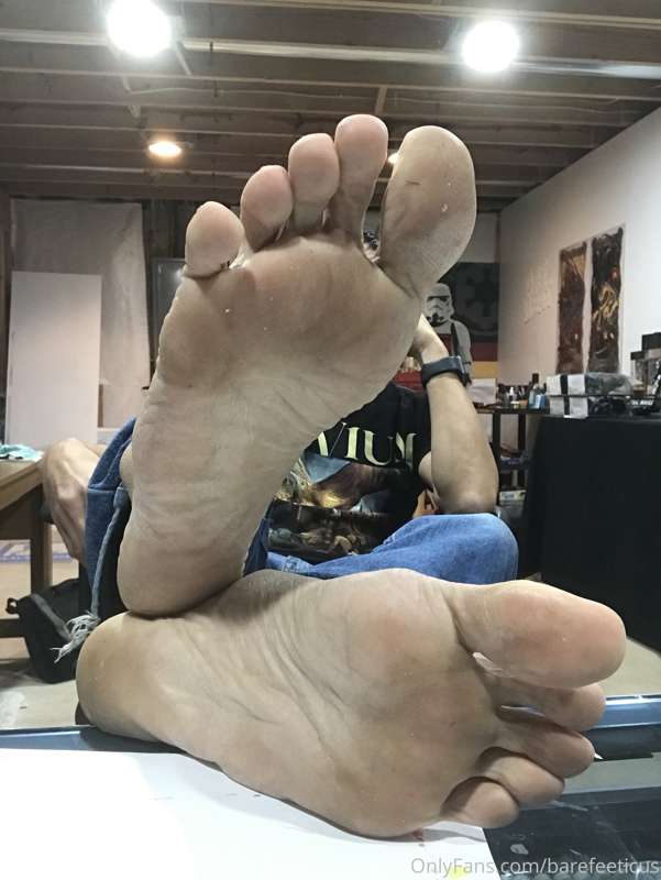 Feet.