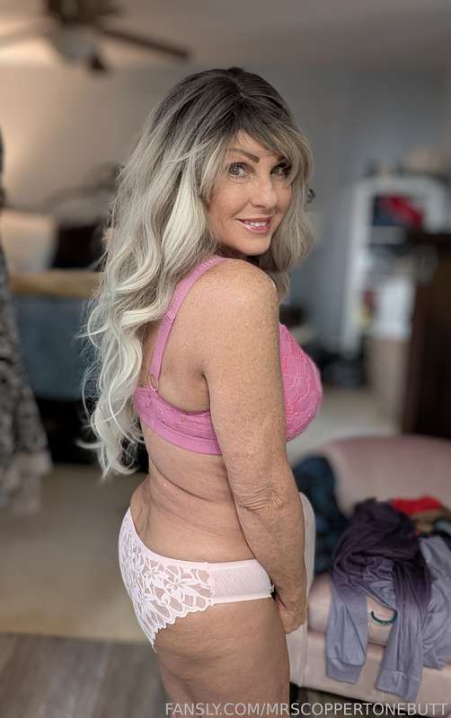 Mrscoppertonebutt - Fansly - 06 Feb, 2025