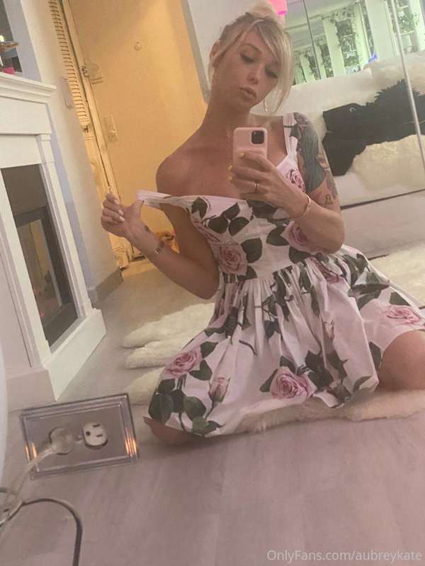 Cum play with your favorite girl 💖