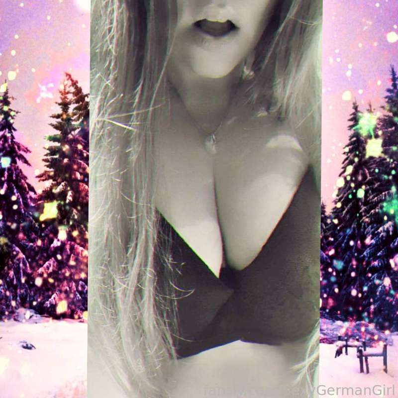 Sexygermangirl - Fansly - 25 Dec, 2021