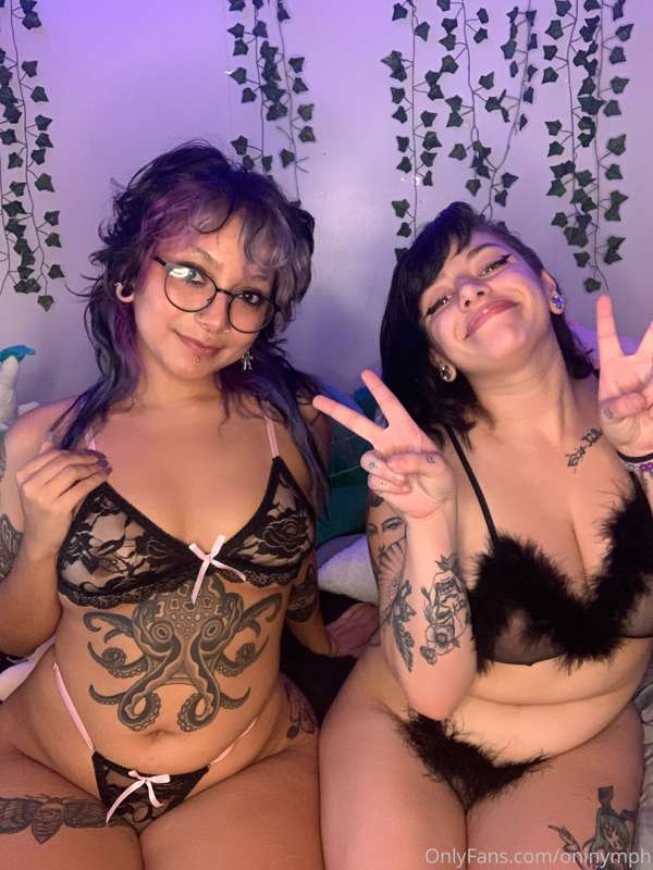 nude photo set with @lunagh0ul going out (today or tmr 👀) 6