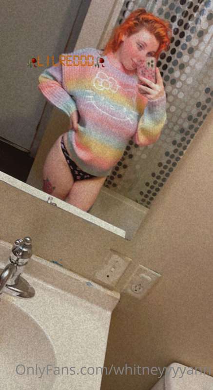 My new comfy outfit 😜 jus got it in the mail , had to show m..