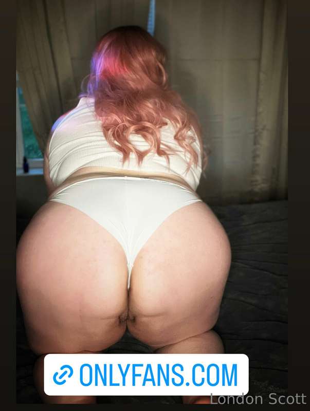 If you see this… hit like ❤️🍑