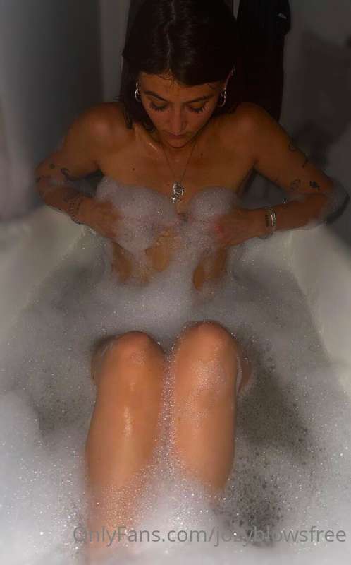 Watching or joining? 🛁