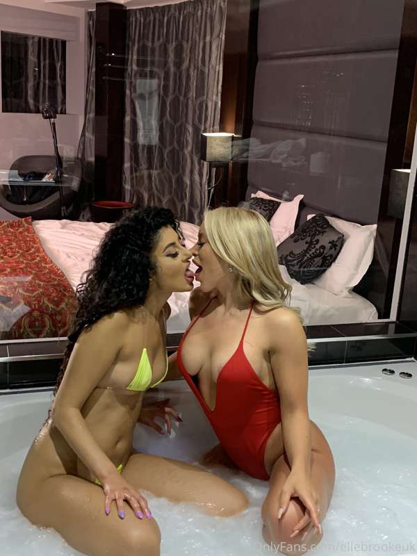 Did someone say JACUZZI PARTY?! 

If the Jacuzzi wasn’t alre.. 1
