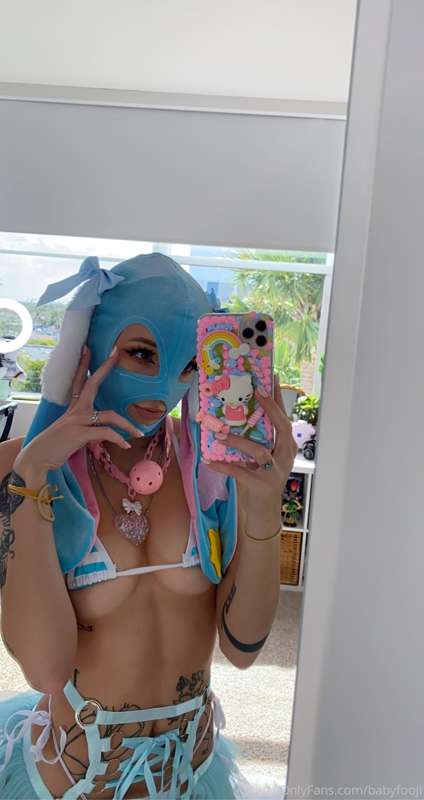 Ski bunny mask set 🦋💦🐰🖤 pt. 4 10