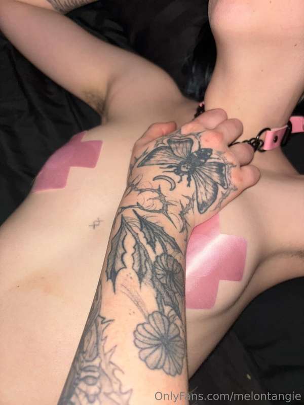 spread me open pls 😵‍💫