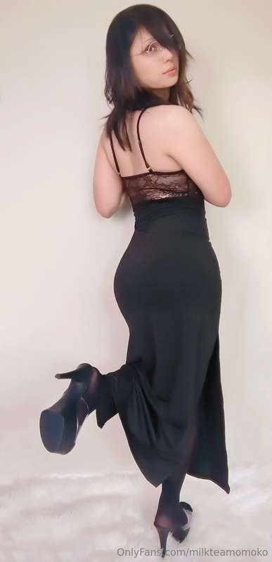 Asking me to dance? Only if you promise not to grope my ass .. 7