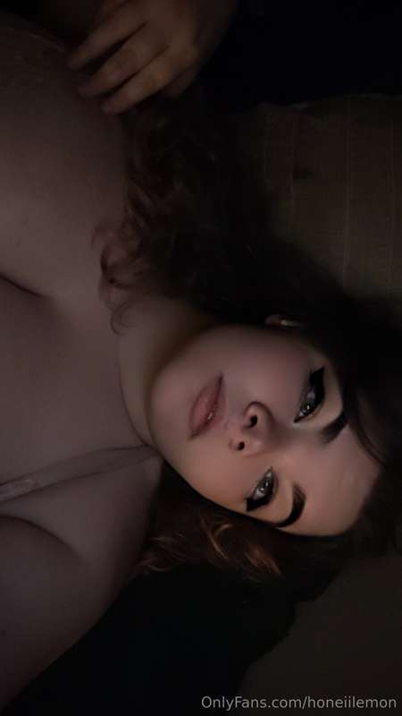 Feelin lonely💔