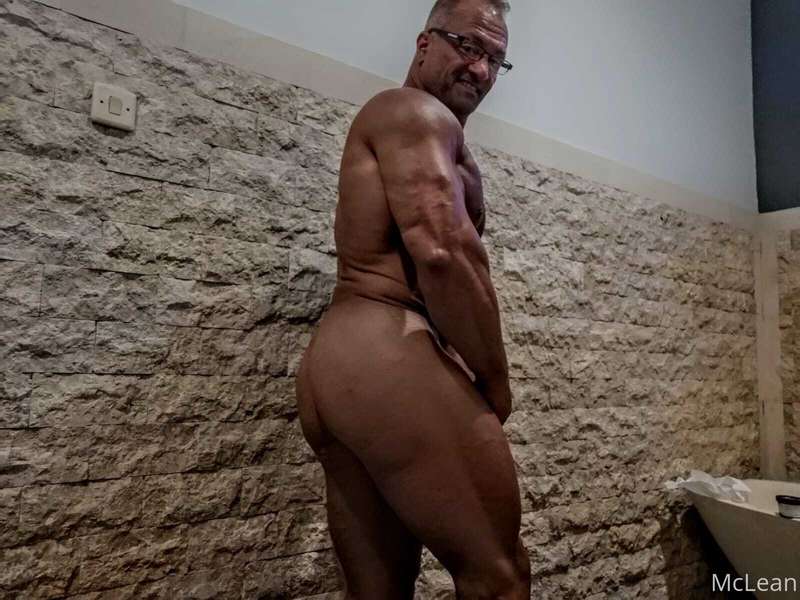 Happy hump day. Not long till the weekend.