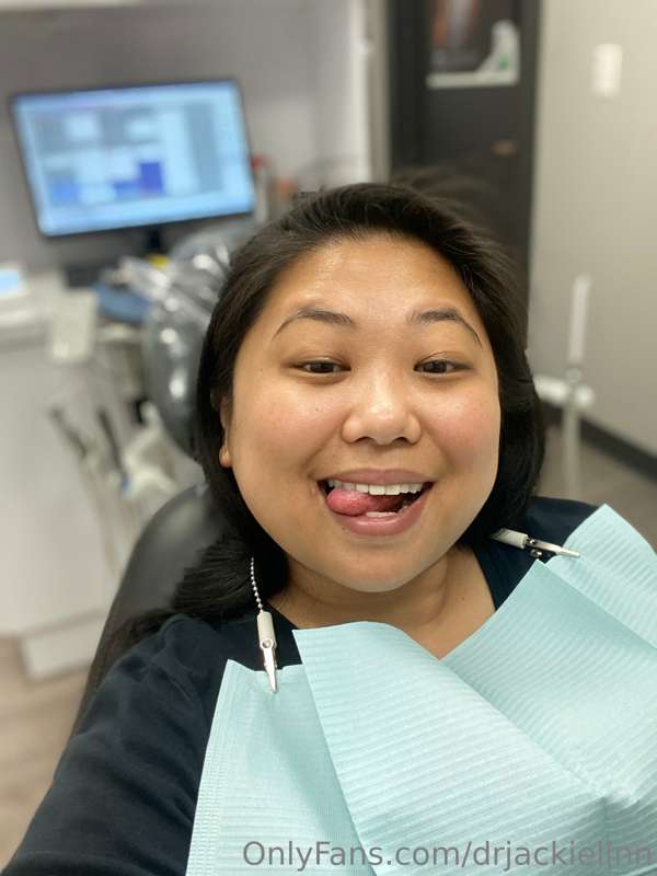One lucky person is going in my mouth today 🦷😂