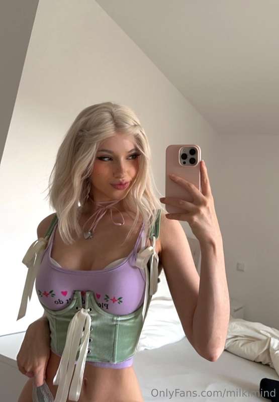 should I wear my hair like this more?