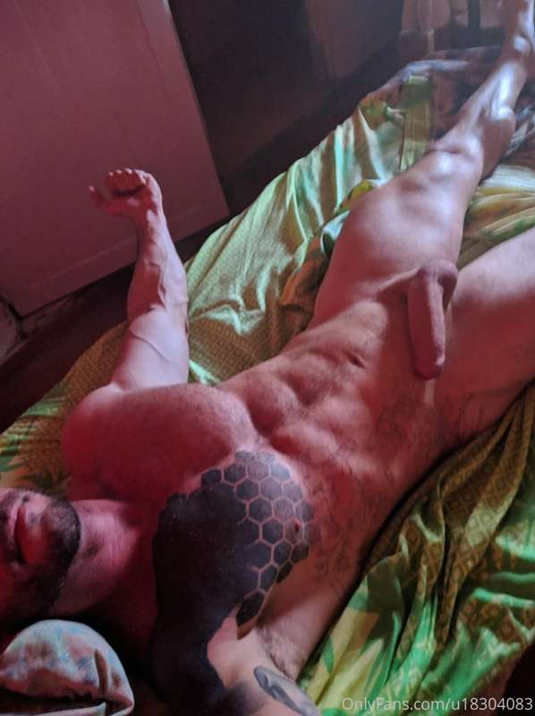 It's nap time 🍆