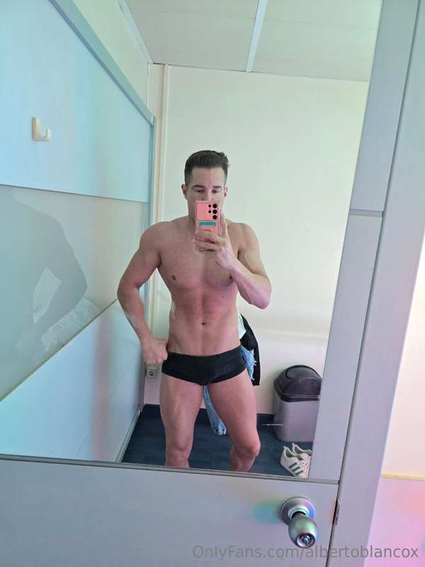 Mis videos en solitario mas calientes 🔥✊🏻🍆💦 POR MENSAJE PRIV.. 3