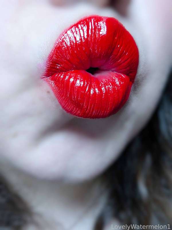 Lovelywatermelon1 - Fansly - 27 Mar, 2025 12