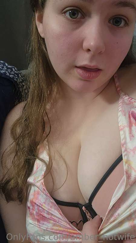 Amber_Hotwife - Onlyfans - 12 Mar, 2023 5