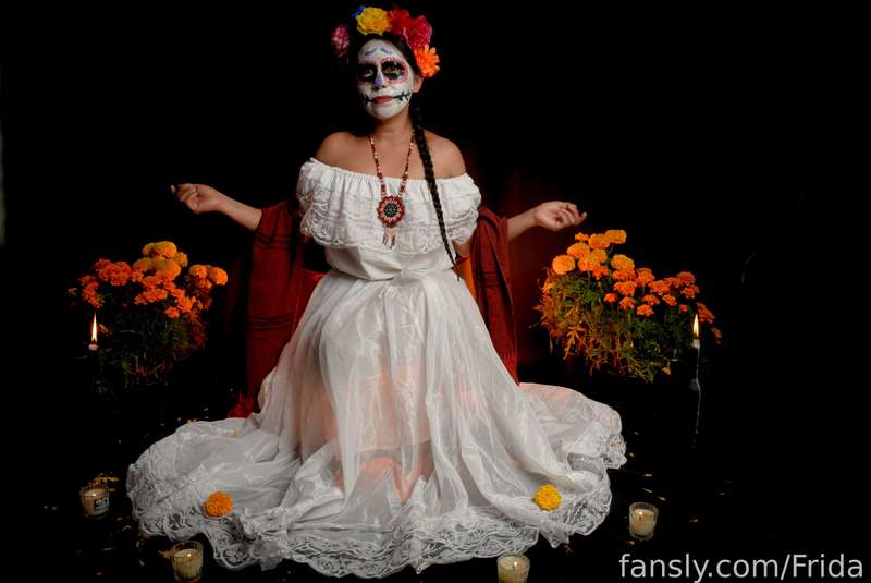 Frida - Fansly - 03 Nov, 2021 5