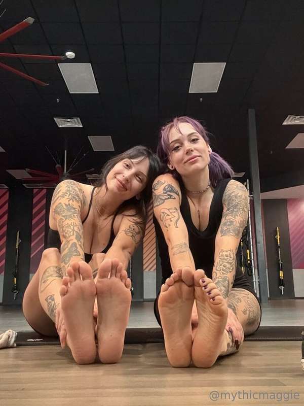 Manifesting a good month for me and my sister because we bot..