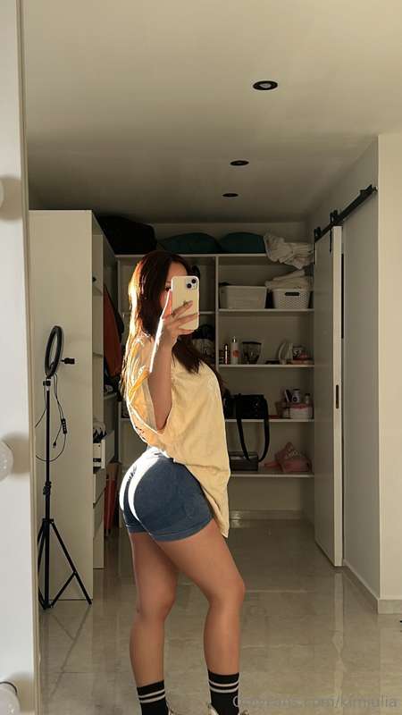 pre workout mirror selfies are my favvv