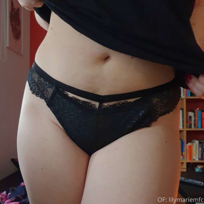 December booty 💙 I hope you're all having a lovely start of .. 2