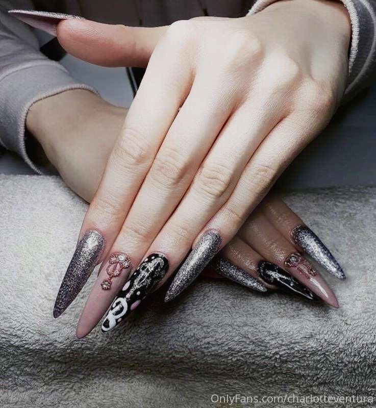 my new barbie nails✨i know that most of you love them🥰 what ..