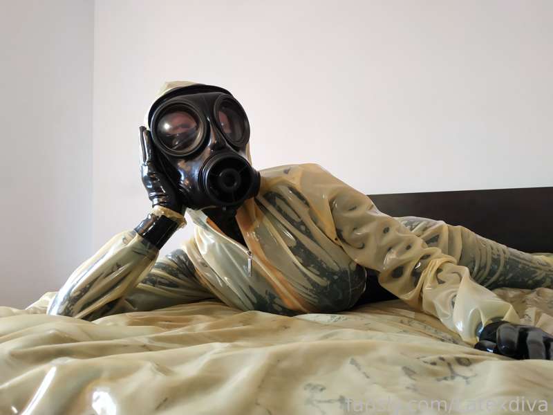 Latexdiva - Fansly - 01 Oct, 2022 2