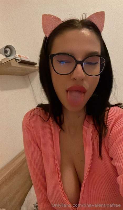 ##  @xxxnatyxxx 0$ is waiting for your cum💦❗️
*FOLLOW FOR FR.. 1