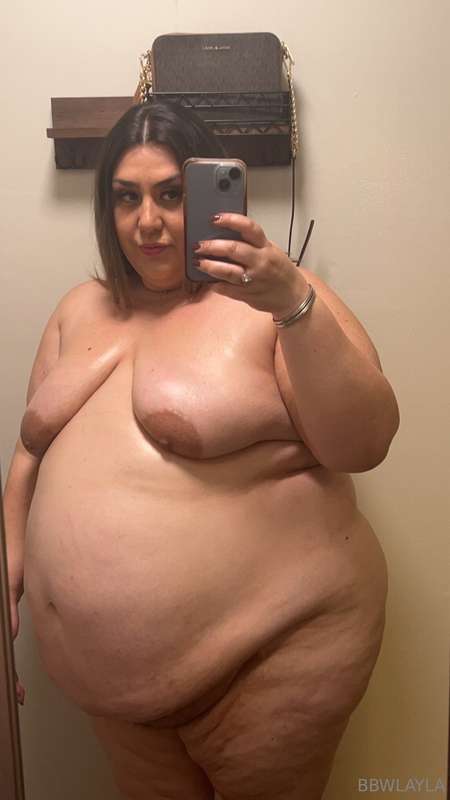 All oiled up 💦 why does my fat body look even better naked a.. 7