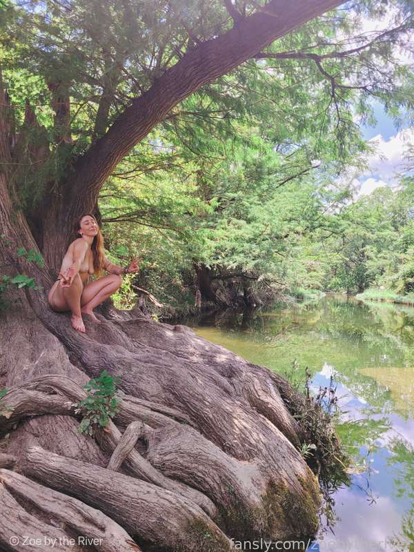 Zoebytheriver - Fansly - 06 Sep, 2021 5