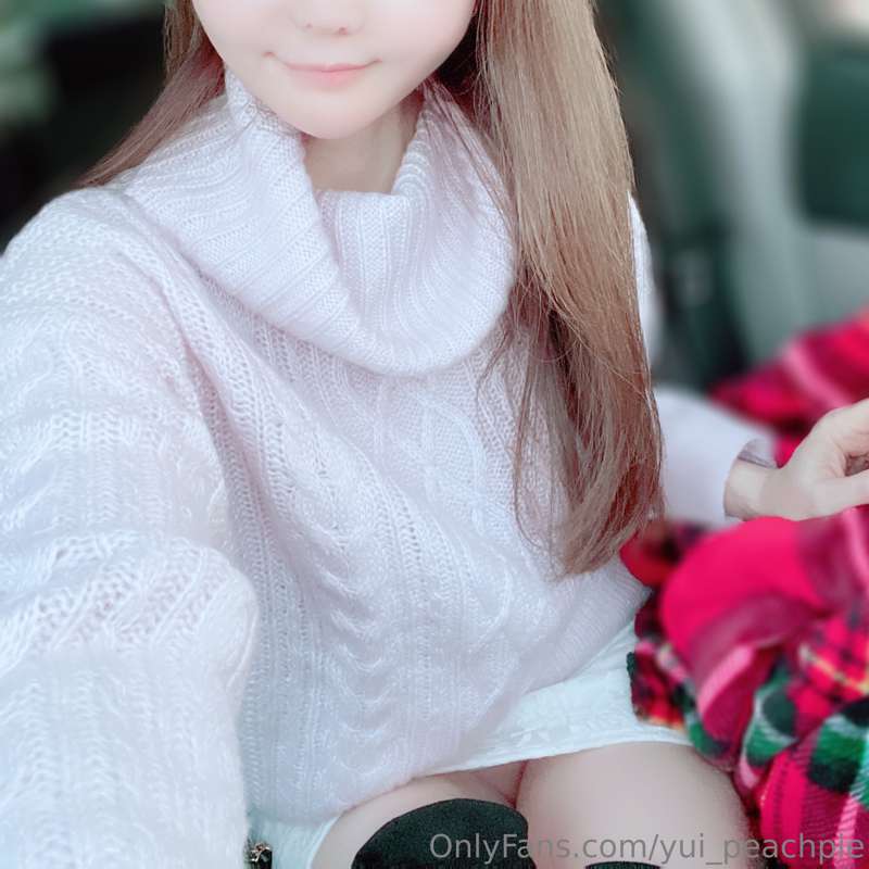 I'm also doing more Instagram and Twitter this year🥰 If you .. 1