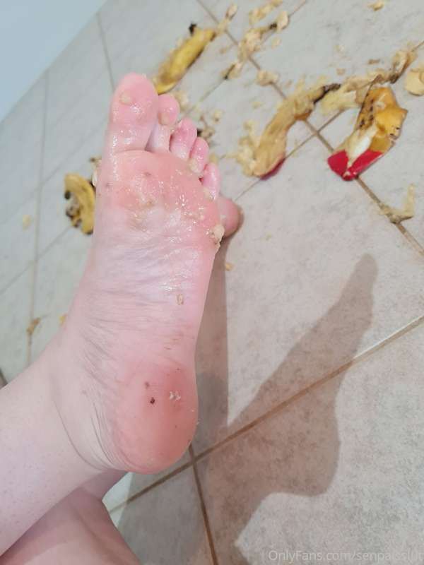 The aftermath from my banana crush video, would you like to .. 1