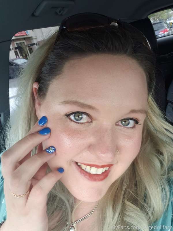 Got my nails done! Feeling extra cute!!!