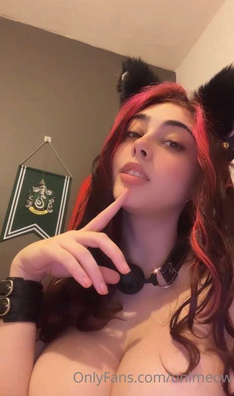 Onlmeow - Onlyfans - 24 Apr, 2022 1