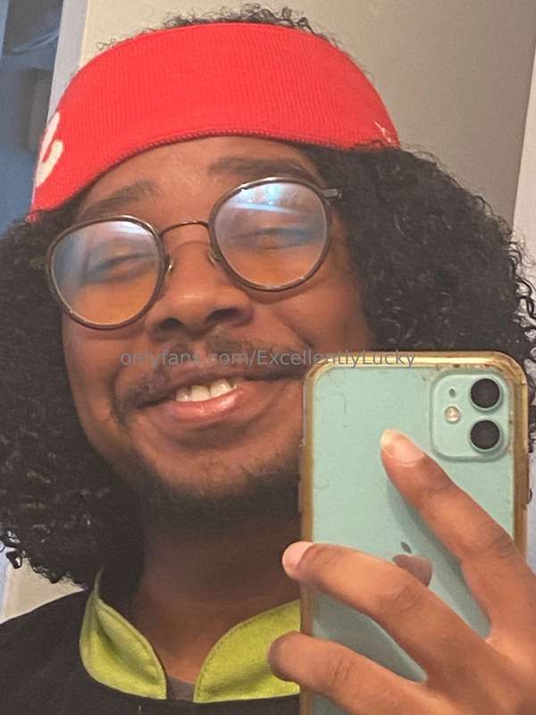 So You Guys Have A Good Sense of What I Look Like 25