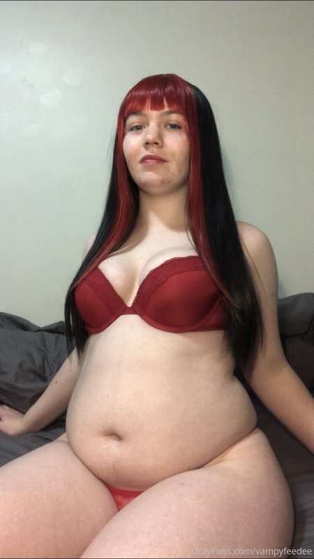 Vampyfeedee - Onlyfans - 08 Dec, 2021 2