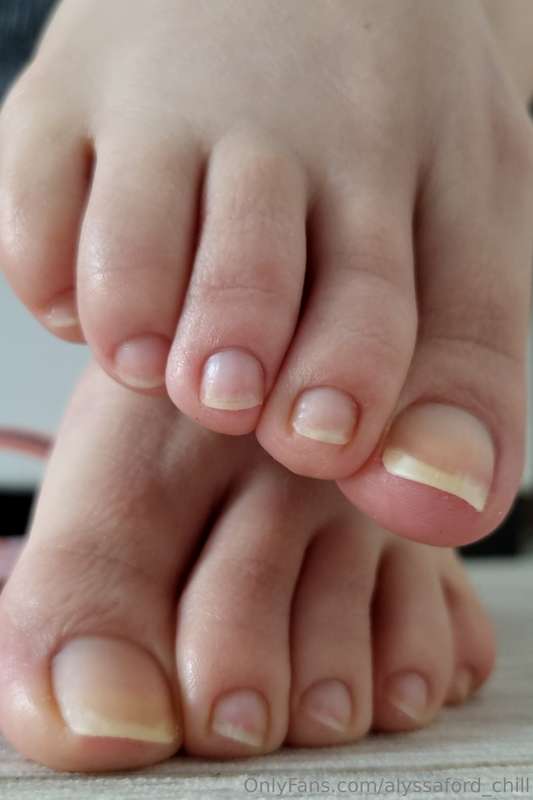 close up of my natural nails 😋 2