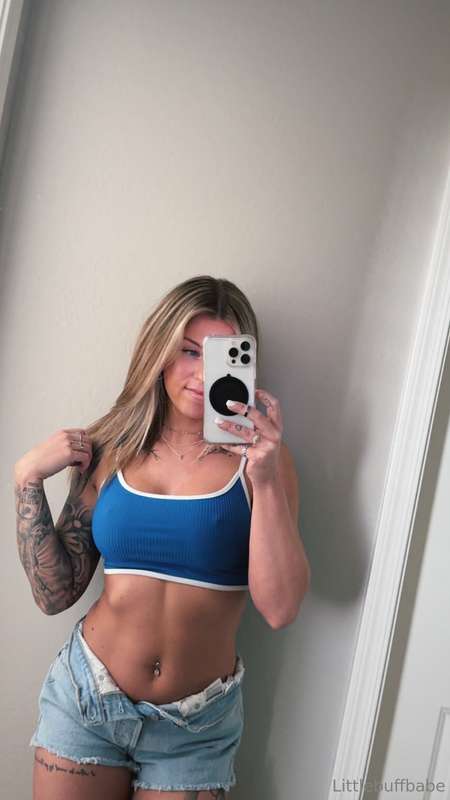its a tie... between wanting to be made an obedient little s.. 2