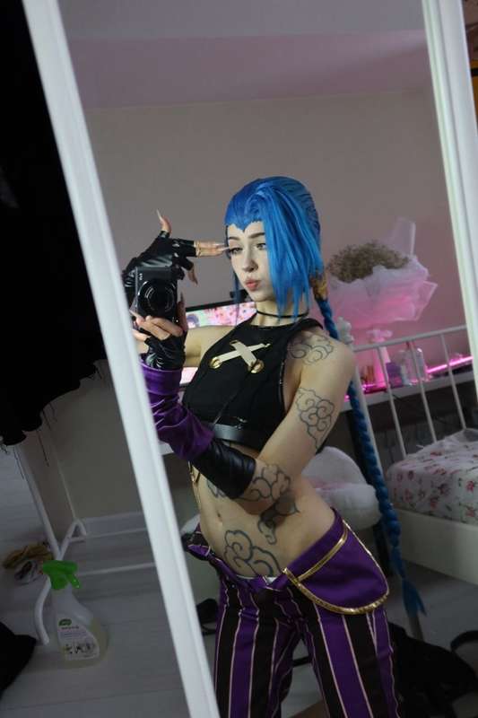 Yoursmalldoll - Fansly - 26 Dec, 2024 1