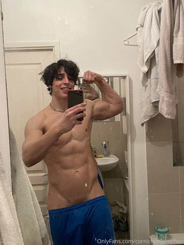 Gattouz0 - Onlyfans - 25 Jan, 2021