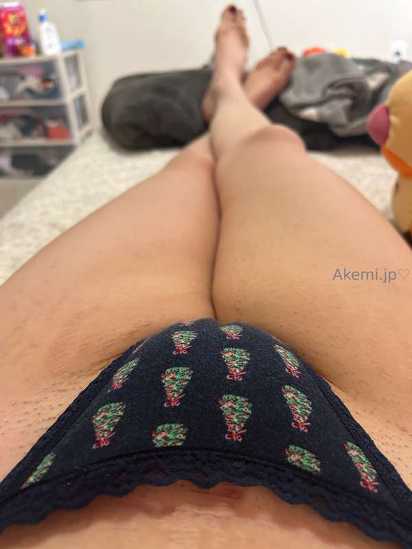 cum get your xmas gift 😏